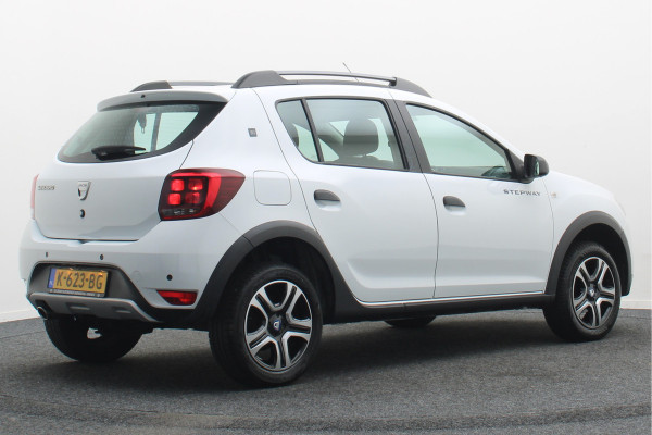 Dacia Sandero 1.0 TCe Stepway Serie Limitee 15th Anniv. Camera, Navigatie, Cruise, Climate, PDC, 16"