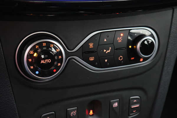 Dacia Sandero 1.0 TCe Stepway Serie Limitee 15th Anniv. Camera, Navigatie, Cruise, Climate, PDC, 16"