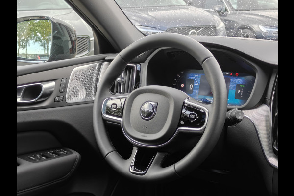 Volvo XC60 T8 455PK Plug-in hybrid AWD Ultra Black Edition | Luchtvering | HUD | Massage stoelen | Stoel koeling | Bowers & Wilkens |