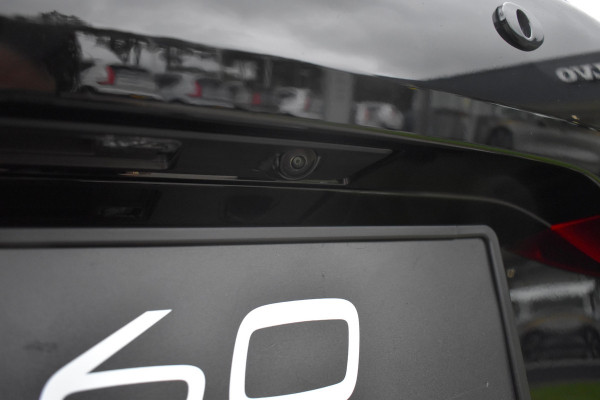 Volvo XC60 T8 455PK Plug-in hybrid AWD Ultra Black Edition | Luchtvering | HUD | Massage stoelen | Stoel koeling | Bowers & Wilkens |