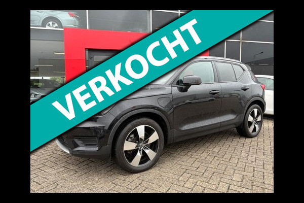 Volvo XC40 1.5 T5 Twin Engine Momentum Pro / camera