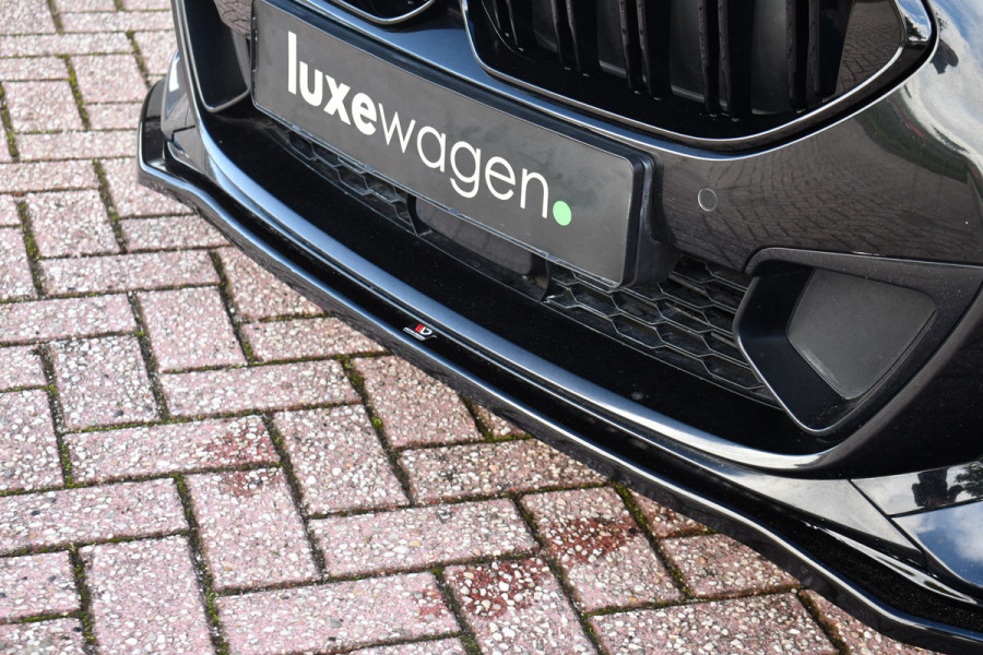 BMW 2 Serie Gran Coupé 218i M-Sport Shadowline Trekhaak 18inch Live-cockpit Sfeerverlichting