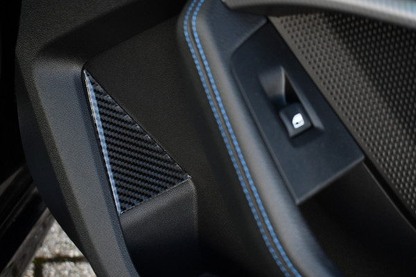 BMW 2 Serie Gran Coupé 218i M-Sport Shadowline Trekhaak 18inch Live-cockpit Sfeerverlichting