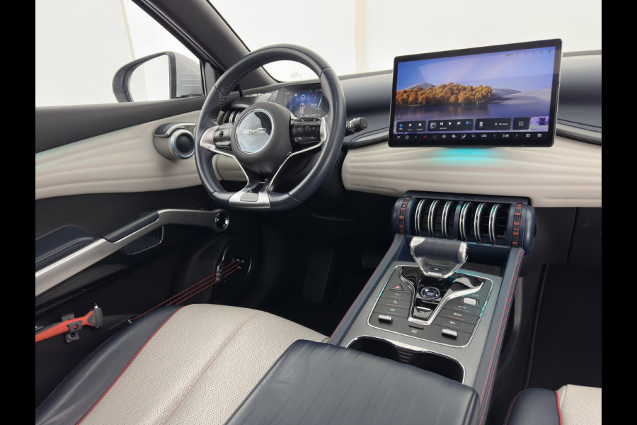BYD ATTO 3 Comfort 60 kWh [3-Fase-11kW] (INCL-BTW) *HEATPUMP | PANO | ADAPTIVE-CRUISE | LEATHER | FULL-LED | TOPVIEW | BLIND-SPOT | HEATED-COMFORTSEATS | DIGI-COCKPIT | CARPLAY | DAB | NAVI-FULLMAP | ECC | PDC | 18''ALU*