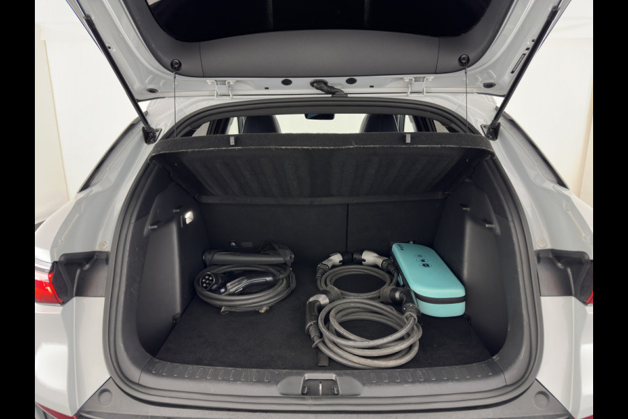 BYD ATTO 3 Comfort 60 kWh [3-Fase-11kW] (INCL-BTW) *HEATPUMP | PANO | ADAPTIVE-CRUISE | LEATHER | FULL-LED | TOPVIEW | BLIND-SPOT | HEATED-COMFORTSEATS | DIGI-COCKPIT | CARPLAY | DAB | NAVI-FULLMAP | ECC | PDC | 18''ALU*