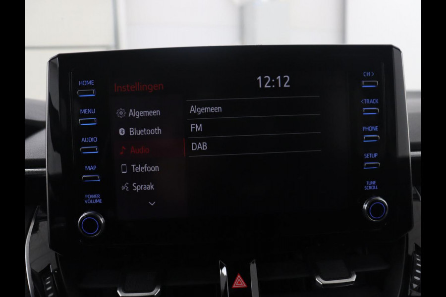 Toyota Corolla Touring Sports 1.8 Hybrid Dynamic | Half Leder | Camera | Stoelverwarming | Carplay | Climate control | Bluetooth | DAB | Adaptive cruise |