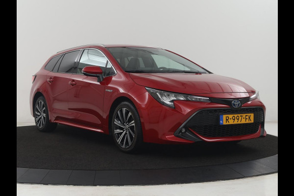 Toyota Corolla Touring Sports 1.8 Hybrid Dynamic | Half Leder | Camera | Stoelverwarming | Carplay | Climate control | Bluetooth | DAB | Adaptive cruise |