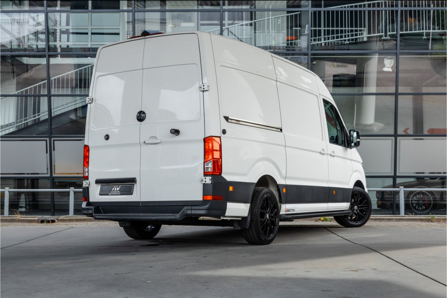 Volkswagen Crafter 2.0 TDI 177 PK L3H3 DSG | CarPlay | Camera | Standkachel | MF Stuur | Dealer onderhouden | Cruise control | DAB