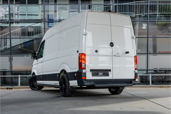 Volkswagen Crafter 2.0 TDI 177 PK L3H3 DSG | CarPlay | Camera | Standkachel | MF Stuur | Dealer onderhouden | Cruise control | DAB