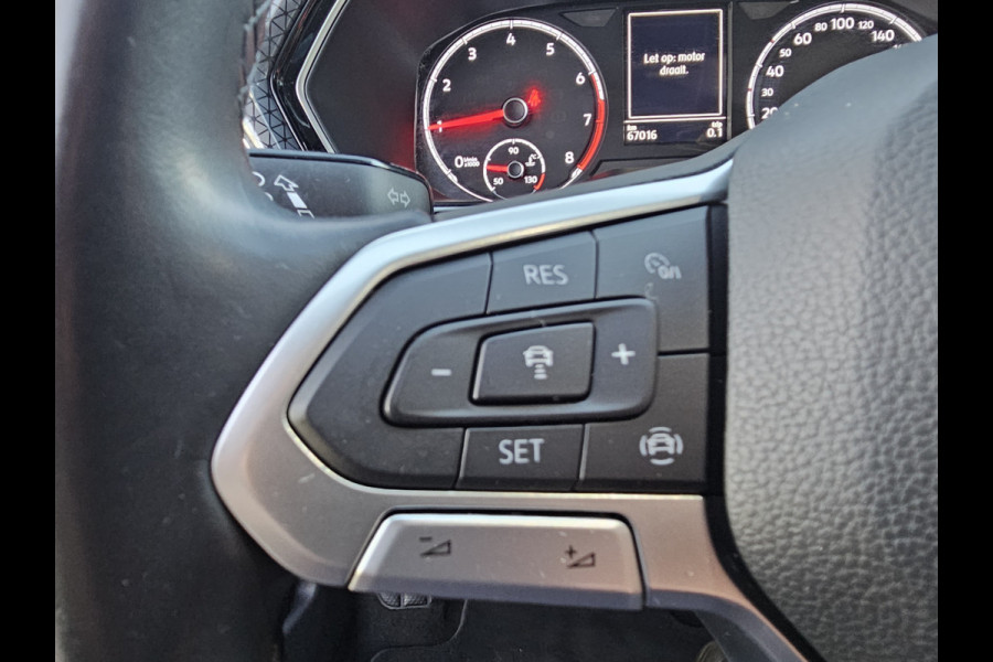 Volkswagen T-Cross 1.0 TSI Style | Automaat | LED | Trekhaak | Stoelverwarming | Camera | PDC | App-connect | All-seasons |
