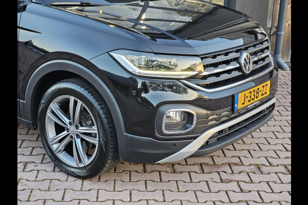 Volkswagen T-Cross 1.0 TSI Style | Automaat | LED | Trekhaak | Stoelverwarming | Camera | PDC | App-connect | All-seasons |