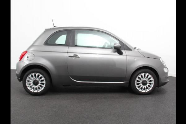 Fiat 500 1.0 Hybrid Lounge Plus Cruise control Panorama dak Parkeersensor achter Climate control Apple carplay / Andriod auto