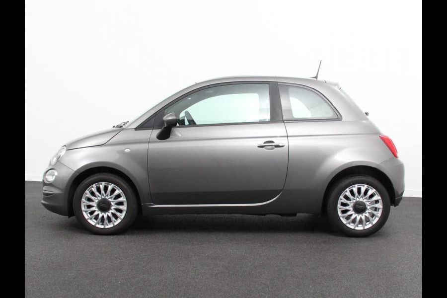 Fiat 500 1.0 Hybrid Lounge Plus Cruise control Panorama dak Parkeersensor achter Climate control Apple carplay / Andriod auto