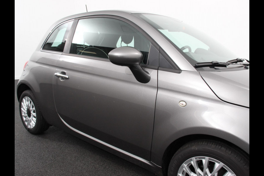 Fiat 500 1.0 Hybrid Lounge Plus Cruise control Panorama dak Parkeersensor achter Climate control Apple carplay / Andriod auto