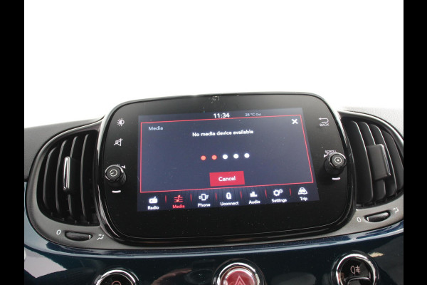 Fiat 500C 1.0 Hybrid Dolcevita Airco Cruise control Lichtmetalen velgen Apple Carplay/ Android Auto Navigatie Parkeersensor achter