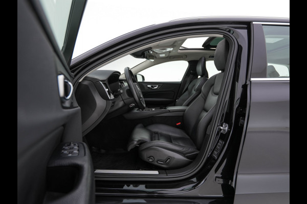 Volvo V60 2.0 T6 Recharge AWD Inscription (Plug-in) (INCL-BTW) Aut. *PANO | LEATHER | FULL-LED | MEMORY-PACK | KEYLESS | DIGI-COCKPIT | NAVI-FULLMAP | HEATED-SPORTSEATS | ECC | CRUISE | DAB | TOWBAR | 19''ALU*