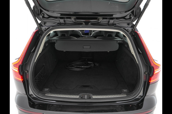 Volvo V60 2.0 T6 Recharge AWD Inscription (Plug-in) (INCL-BTW) Aut. *PANO | LEATHER | FULL-LED | MEMORY-PACK | KEYLESS | DIGI-COCKPIT | NAVI-FULLMAP | HEATED-SPORTSEATS | ECC | CRUISE | DAB | TOWBAR | 19''ALU*
