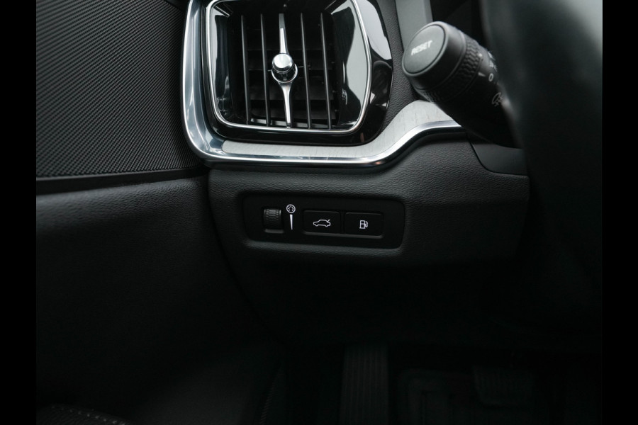 Volvo V60 2.0 T6 Recharge AWD Inscription (Plug-in) (INCL-BTW) Aut. *PANO | LEATHER | FULL-LED | MEMORY-PACK | KEYLESS | DIGI-COCKPIT | NAVI-FULLMAP | HEATED-SPORTSEATS | ECC | CRUISE | DAB | TOWBAR | 19''ALU*