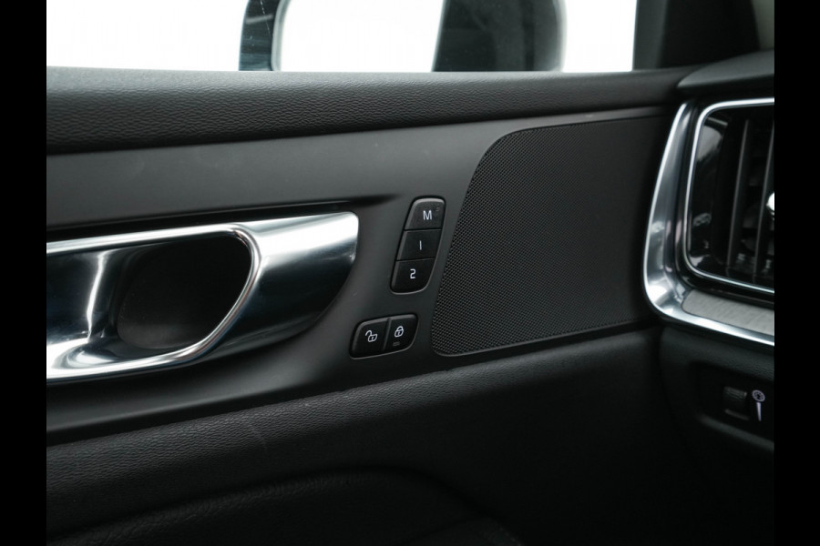 Volvo V60 2.0 T6 Recharge AWD Inscription (Plug-in) (INCL-BTW) Aut. *PANO | LEATHER | FULL-LED | MEMORY-PACK | KEYLESS | DIGI-COCKPIT | NAVI-FULLMAP | HEATED-SPORTSEATS | ECC | CRUISE | DAB | TOWBAR | 19''ALU*