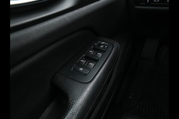 Volvo V60 2.0 T6 Recharge AWD Inscription (Plug-in) (INCL-BTW) Aut. *PANO | LEATHER | FULL-LED | MEMORY-PACK | KEYLESS | DIGI-COCKPIT | NAVI-FULLMAP | HEATED-SPORTSEATS | ECC | CRUISE | DAB | TOWBAR | 19''ALU*