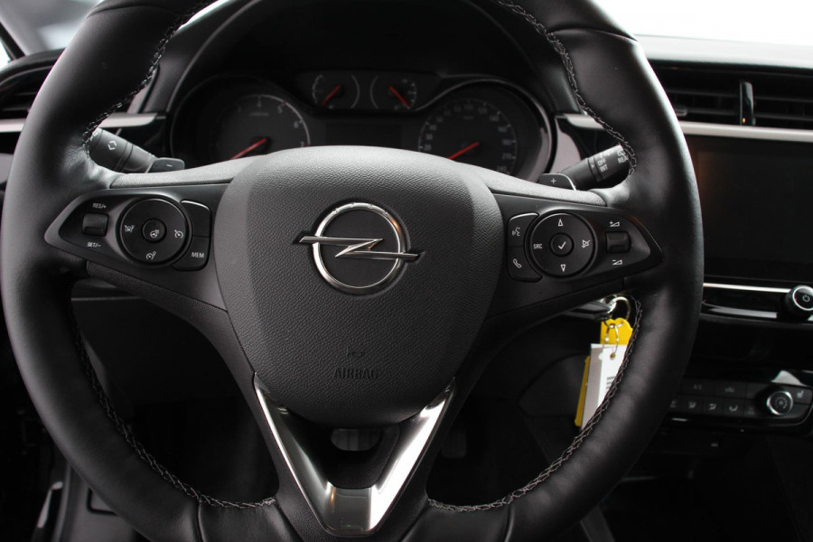 Opel Corsa 1.2 101pk Automaat Edition Navigatie Apple Carplay/Android Airco Camera Parkeer sensoren Dab Cruise Control Stoelverwarming