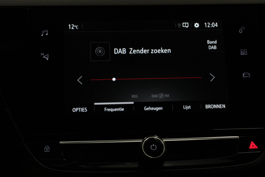 Opel Corsa 1.2 101pk Automaat Edition Navigatie Apple Carplay/Android Airco Camera Parkeer sensoren Dab Cruise Control Stoelverwarming