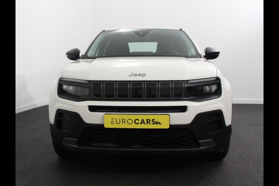 Jeep Avenger Longitude 54 kWh Automaat Navigatie Apple Carplay/ Android Auto Parkeersensor achter Cruise Control Stoelverwarming Full LED Virtual Cockpit Climate Control