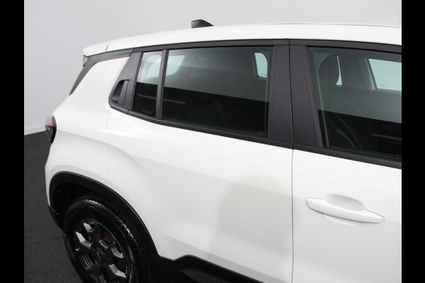 Jeep Avenger Longitude 54 kWh Automaat Navigatie Apple Carplay/ Android Auto Parkeersensor achter Cruise Control Stoelverwarming Full LED Virtual Cockpit Climate Control