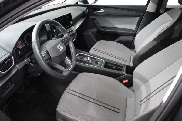 Seat Leon Sportstourer 1.5 eTSI 150pk Automaat Style Navigatie Apple Carplay/Android Auto Adaptive Cruise control Led Lichtmetalen velgen