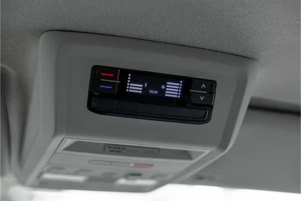 Volkswagen Transporter T6.1 2.0 TDI 150 PK L2H1 DSG DC | Dubbel cabine | 6-Zitter | Bi-Xenon | Camera | CarPlay | MF Stuur | Nieuw | BPM Vrij | DAB | Trekhaak | Cruise control