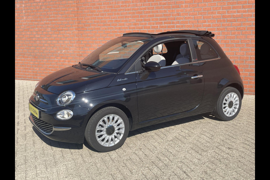 Fiat 500C 1.0 Hybrid 69pk Dolcevita Navigatie Apple Carplay/Android Auto Parkeersensor achter Cruise Control Climatronic