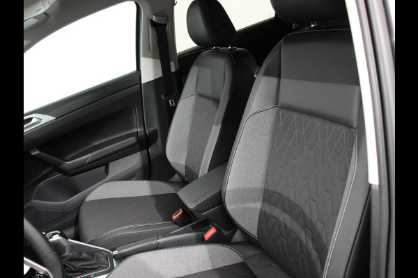 Volkswagen Polo 1.0 TSI Goal Automaat Navigatie Apple Carplay/Android Auto Parkeersensoren Adaptive Cruise Control Stoelverwarming Matrix LED koplampen Climate Control