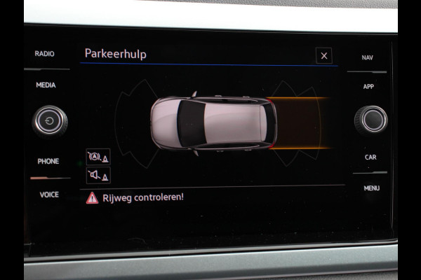 Volkswagen Polo 1.0 TSI Goal Automaat Navigatie Apple Carplay/Android Auto Parkeersensoren Adaptive Cruise Control Stoelverwarming Matrix LED koplampen Climate Control