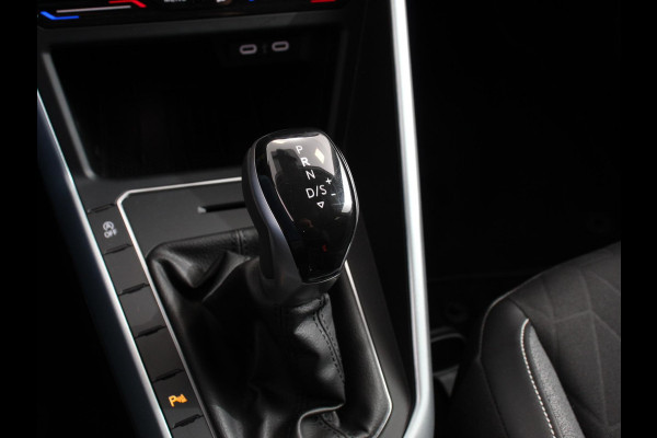 Volkswagen Polo 1.0 TSI Goal Automaat Navigatie Apple Carplay/Android Auto Parkeersensoren Adaptive Cruise Control Stoelverwarming Matrix LED koplampen Climate Control