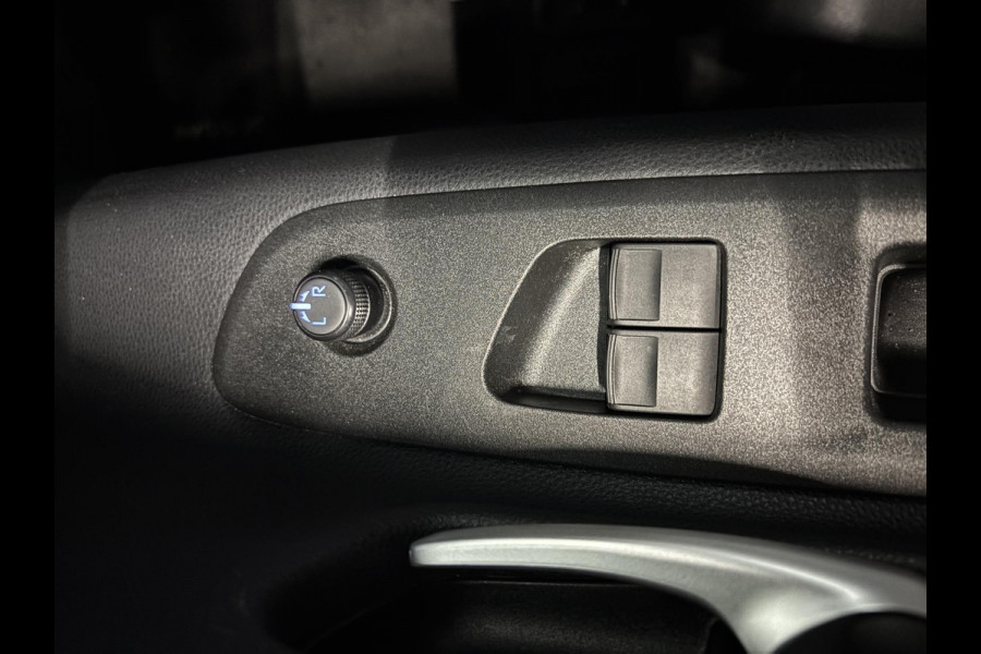Toyota Aygo X 1.0 VVT-i Automaat Pulse Navigatie Apple Carplay/Android Auto Camera  Climate Control Adaptive Cruise Control Two Tone