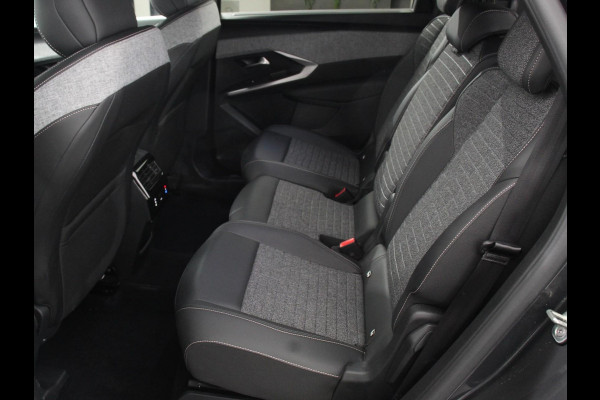 Peugeot 5008 1.2 Hybrid 145pk Automaat Allure 7p Navigatie Apple Carplay/Android Auto Camera Climate control Dab Led Keyless start Lichtmetalen Velgen Parkeer sensoren