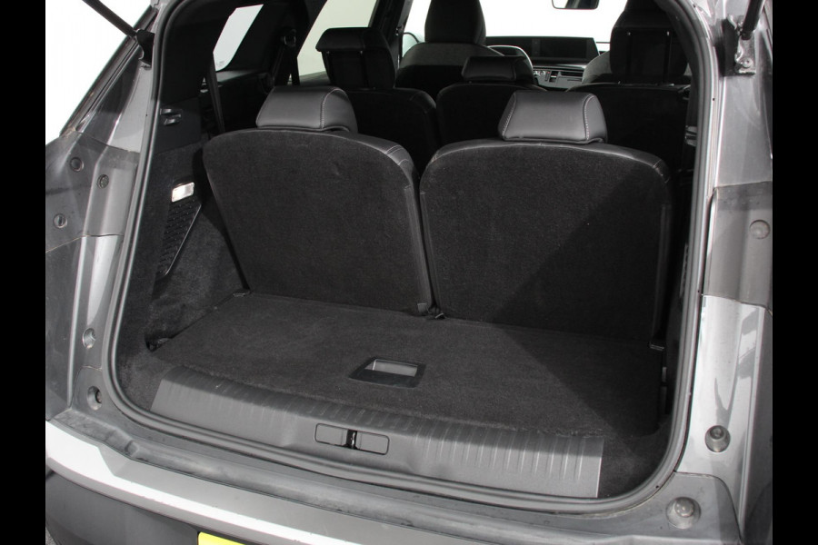 Peugeot 5008 1.2 Hybrid 145pk Automaat Allure 7p Navigatie Apple Carplay/Android Auto Camera Climate control Dab Led Keyless start Lichtmetalen Velgen Parkeer sensoren