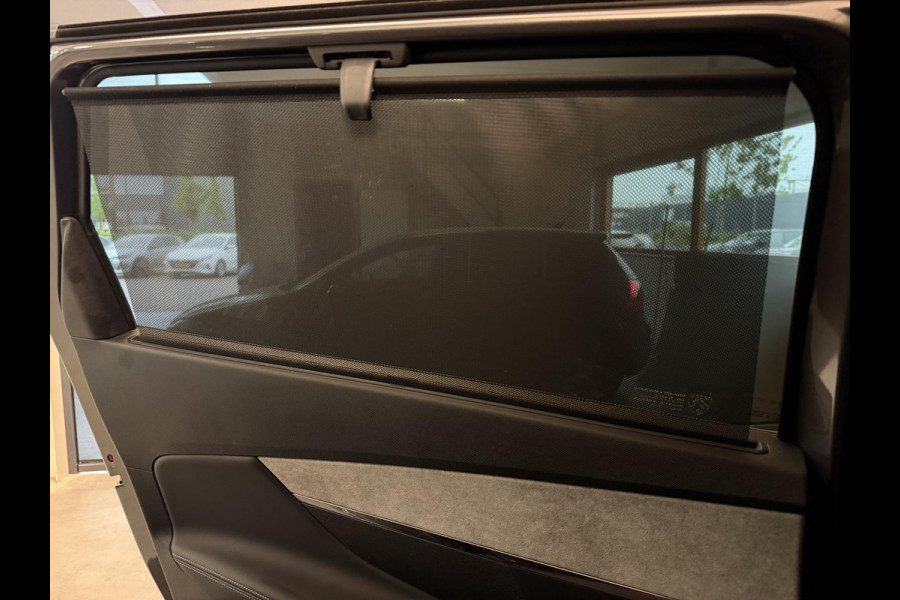 Peugeot 5008 1.2 PureTech 130PK Aut. GT BLACK PAKKET | LED | Camera | Navi | 7 Zits | Incl. garantie