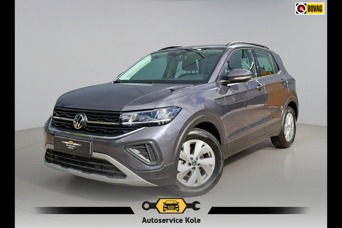 Volkswagen T-Cross 1.0 TSI Life * 8.400KM! * Afneembare Trekhaak * Stoelverwarming * Parkeersensoren