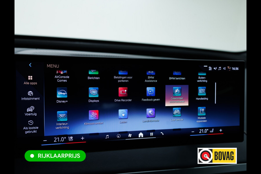 BMW iX xDrive45 101 kWh M-Sport | Pano | Elec. Trekhaak | Luchtvering | Verlichte gril | Stoelverw. en koeling, | Achterbankverw. | Softclose, Meesturende achteras, Harman Kardon, 36 maanden Fabrieksgarantie NL-Auto, Service Inclusive