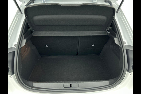 Peugeot 208 1.2 Hybrid 100PK Automaat Allure Navigatie Apple Carplay/Android Auto Airco Camera Parkeer sensoren Cruise Control Led Lichtmetalen Velgen