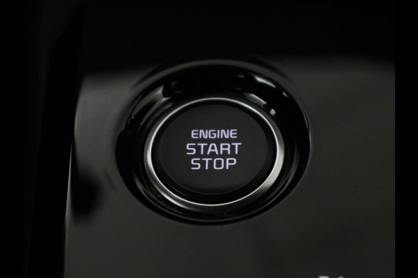 Kia Sportage 1.6 T-GDi Hybrid GT-Line | Panoramadak | Trekhaak | Leder/Alcantara | Stoel & stuurverwarming | Adaptive cruise | Matrix LED | Camera | Carplay | Keyless | Achterbankverwarming