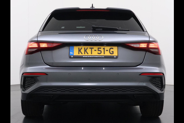 Audi A3 Sportback 45 TFSI e S edition Competition 245pk | PHEV |  3x S LINE | PANORAMADAK | KEYLESS GO & START | BLACK OPTIC PAKKET | STOELVERWARMING | AUDI DEALER ONDERHOUDEN |