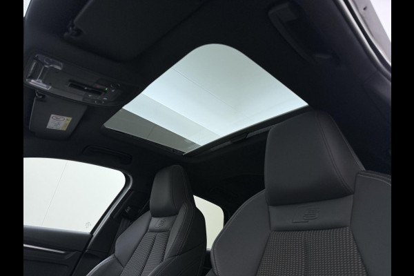 Audi A3 Sportback 45 TFSI e S edition Competition 245pk | PHEV |  3x S LINE | PANORAMADAK | KEYLESS GO & START | BLACK OPTIC PAKKET | STOELVERWARMING | AUDI DEALER ONDERHOUDEN |