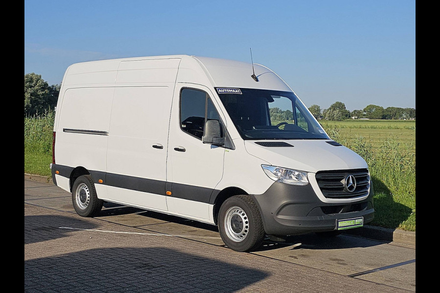 Mercedes-Benz Sprinter 317 1.9 CDI L2H2 RWD Cruise control, Airco, Pdc, Camera, Stoelverwarming,  Automaat, Mbux, Carplay, Euro6, 170 PK