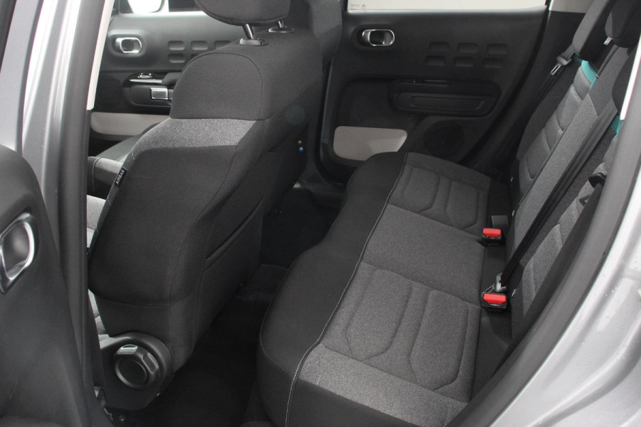 Citroën C3 1.2 PureTech 83pk Shine Navigatie Apple Carplay/Android Auto Parkeersensor achter Camera Cruise Control Stoelverwarming Getinte ramen Ledverlichting Climate Control