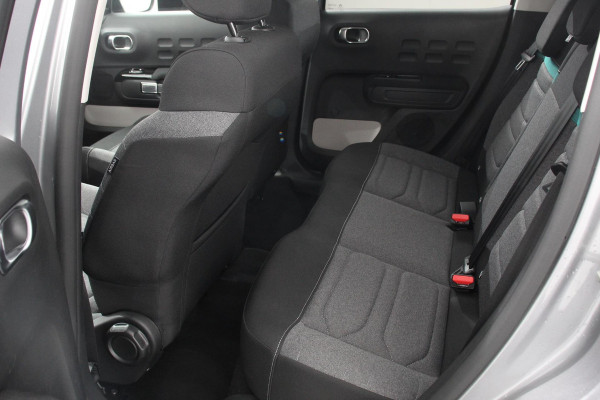 Citroën C3 1.2 PureTech 83pk Shine Navigatie Apple Carplay/Android Auto Parkeersensor achter Camera Cruise Control Stoelverwarming Getinte ramen Ledverlichting Climate Control