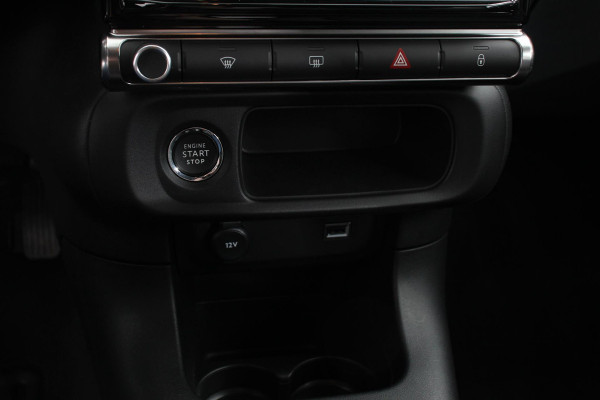 Citroën C3 1.2 PureTech 83pk Shine Navigatie Apple Carplay/Android Auto Parkeersensor achter Camera Cruise Control Stoelverwarming Getinte ramen Ledverlichting Climate Control