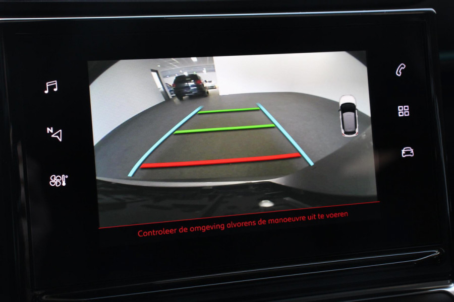 Citroën C3 1.2 PureTech 83pk Shine Navigatie Apple Carplay/Android Auto Parkeersensor achter Camera Cruise Control Stoelverwarming Getinte ramen Ledverlichting Climate Control