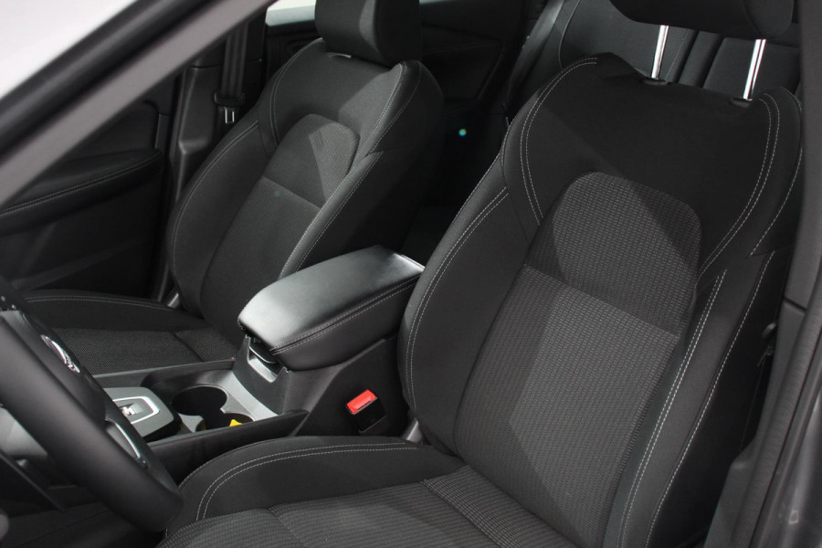 Nissan QASHQAI 1.3 MHEV Automaat Acenta Navigatie  Apple Carplay/Android Auto Climate Control  Adaptive Cruise control  Verwarmde voorstoelen